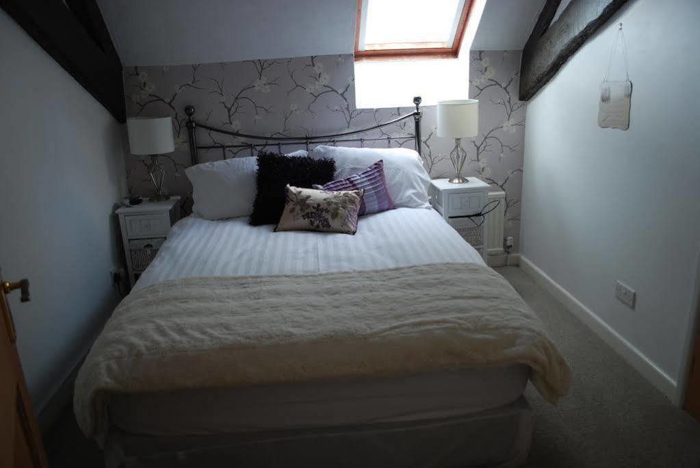 Stoneleigh Barn Bed And Breakfast Sherborne (Dorset) Exterior foto